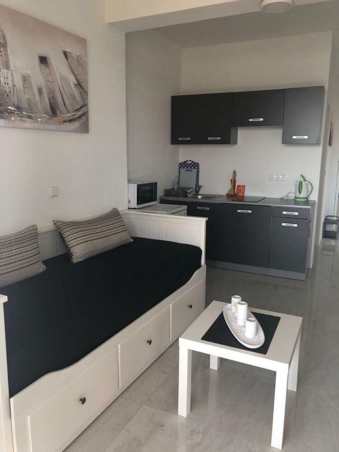 Appartamento Nelany Zubovići Esterno foto