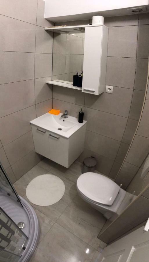 Appartamento Nelany Zubovići Esterno foto