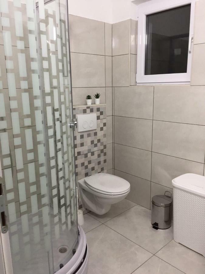 Appartamento Nelany Zubovići Esterno foto
