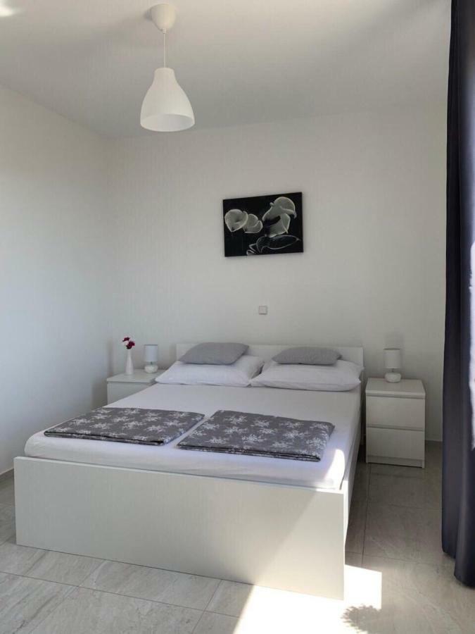 Appartamento Nelany Zubovići Esterno foto