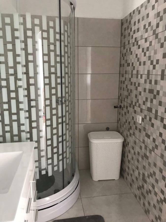 Appartamento Nelany Zubovići Esterno foto
