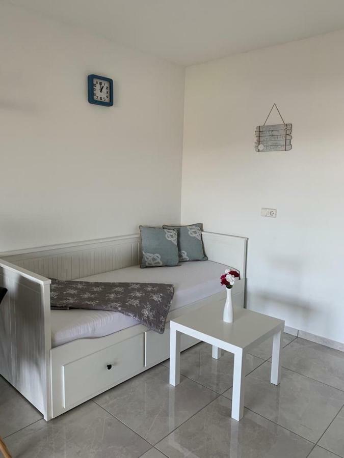 Appartamento Nelany Zubovići Esterno foto